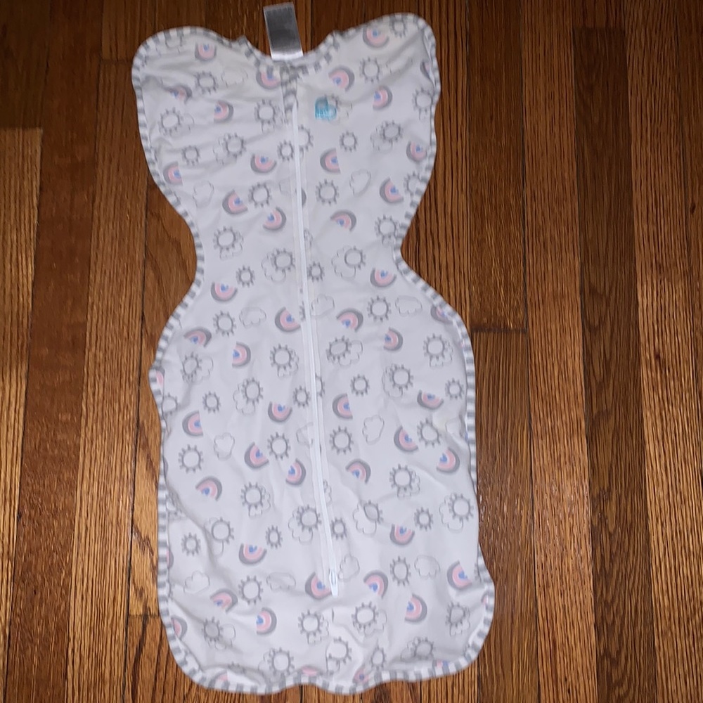 Never used! Swaddle Up size M